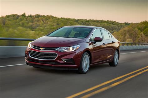 2018 Chevrolet Cruze Sedan Pricing - For Sale | Edmunds