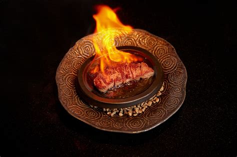 Discover Teppanyaki at Mikuni - Fairmont Singapore