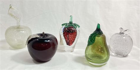 Sold Price: LOT OF 5 ASSORTED ART GLASS FRUITS - December 5, 0119 6:30 ...