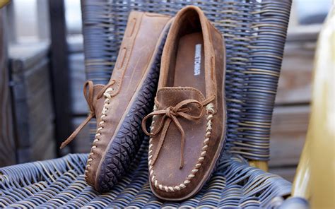 Men's Shoes | Minnetonka Moccasin | Minnetonka