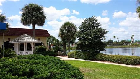 Maingate Lakeside Resort - Kissimmee, FL - Wedding Venue