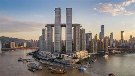 Raffles City Chongqing - Megaconstrucciones, Extreme Engineering