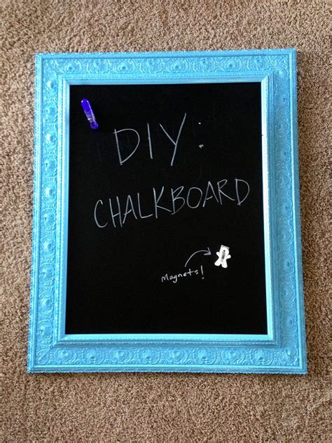 Journey of a Photog: Crafty :: DIY Magnetic Chalkboard