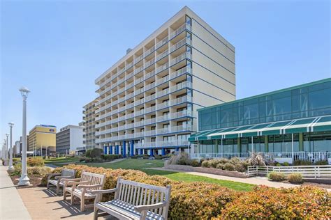 Coastal Hotel and Suites Virginia Beach Oceanfront, Virginia Beach: $153 Room Prices & Reviews ...