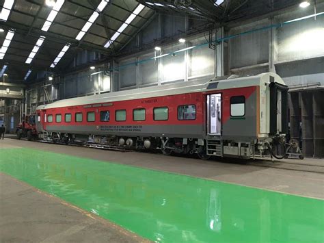 Wow! New age, ultra-modern Indian Railways 3rd AC coach trains - Check jaw-dropping pictures ...