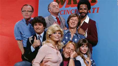 Frank Bonner, who played Herb Tarlek on the TV sitcom 'WKRP in Cincinnati,' dies at age 79 - CNN