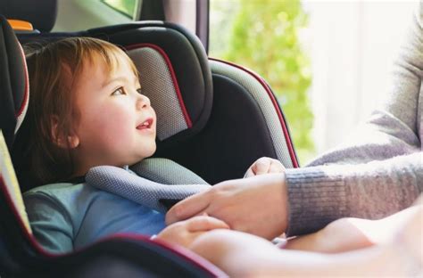 Car child seat laws: everything you need to know | RAC Drive