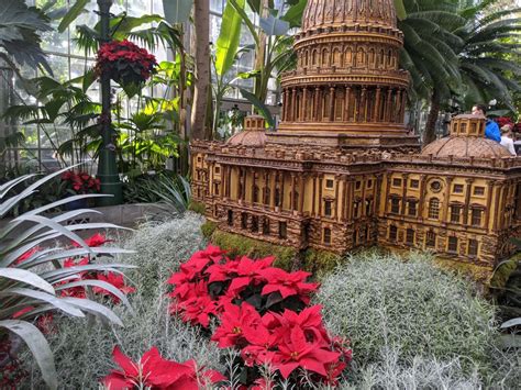 Washington DC Botanic Garden Christmas Exhibit: Season Greenings ...