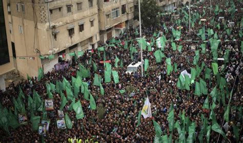 IN PICTURES: Hamas shows off its weapons in military parade marking anniversary - The Jerusalem Post