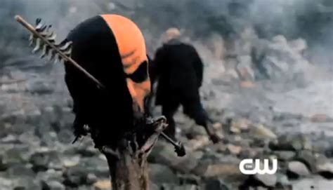 Is That Deathstroke's Mask In The Extended Arrow Trailer? | GreenArrowTV