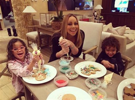 Mariah Carey Gets Festive With Dem Babies