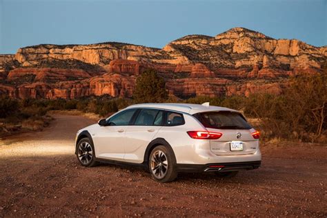 2020 Buick Regal TourX Review, Trims, Specs and Price | CarBuzz