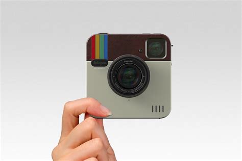 Polaroid Socialmatic Camera