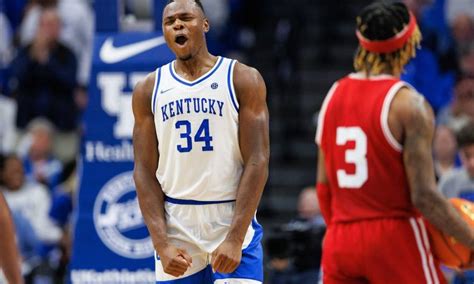 Kentucky at Arkansas odds, tips and betting trends