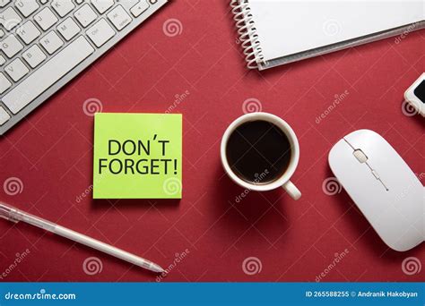 Don`t Forget Reminder on Sticky Note Stock Image - Image of stationery, slogan: 265588255