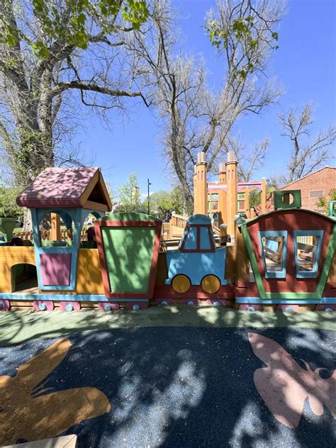 McKinley Park Playground Sacramento CA