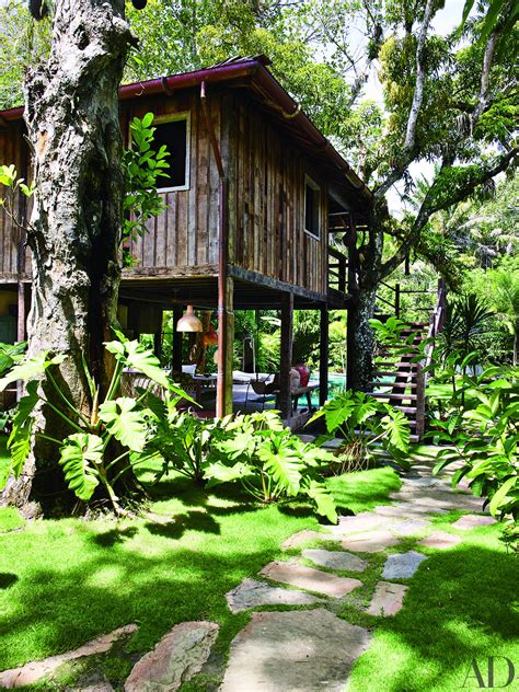 Anderson Cooper’s Brazilian Compound Is the Summer Airbnb of Your ...