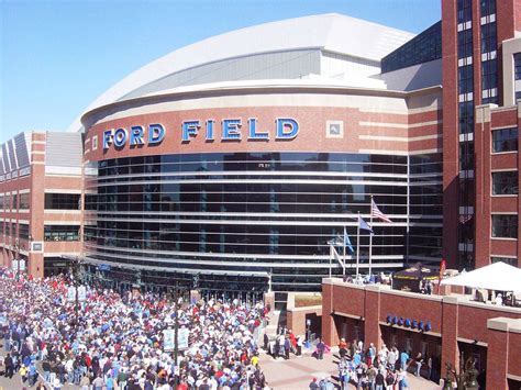 Sports Architecture in Comparison - The Arena and Stadium | Ford field, Detroit, Detroit city