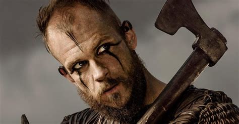 Vikings: Maquiador fala sobre significado da maquiagem de Floki - Online Séries