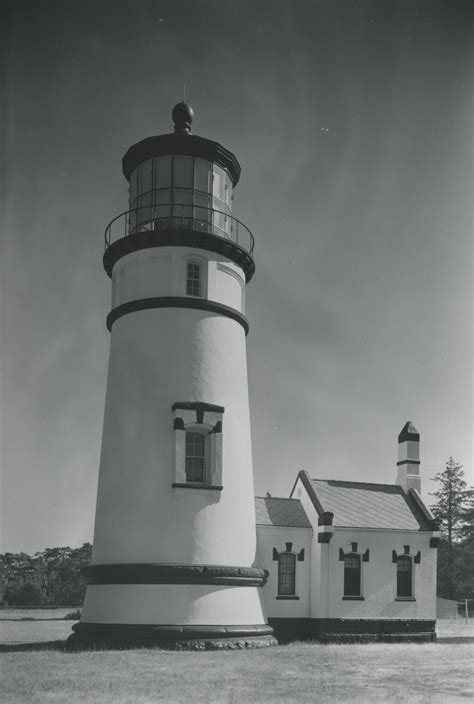 Umpqua River Lighthouse