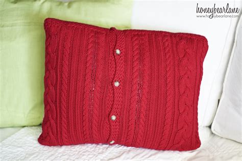 10 Minute Sweater Pillows