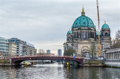 Berlin Cathedral and Museum Island in Berlin Editorial Photography ...