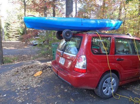 Sail Delmarva: Singlehanded Kayak Loading--Onto the Car with a Bad Back...