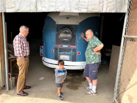 Tamerlane's Thoughts: Visiting the Pacific Bus Museum