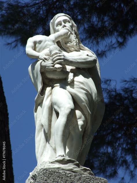 Escultura de Saturno devorando a su hijo Stock Photo | Adobe Stock