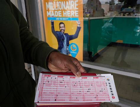 Powerball ticket sold in California snags record $2.04B win; one $1 million ticket sold in Mass.