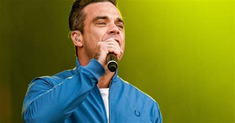 Robbie Williams Enlists Lily Allen, Michael Buble For New Album 'Swing Both Ways' | HuffPost UK ...