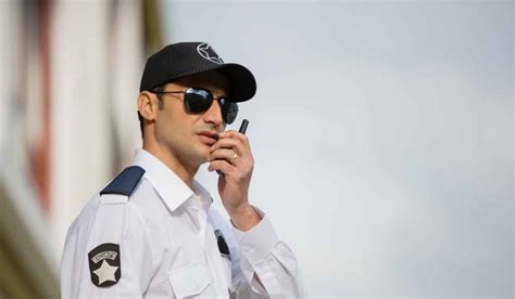 7 Types of Security Guards: What Does Each Type Do?