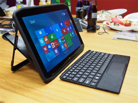 Motion R12–Rugged Windows 8 tablet hands on - Microsoft Surface and Windows 10 Tablet Reviews ...