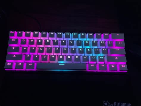 Just got the glorious aura keycaps for my huntsman mini ! : r/razer