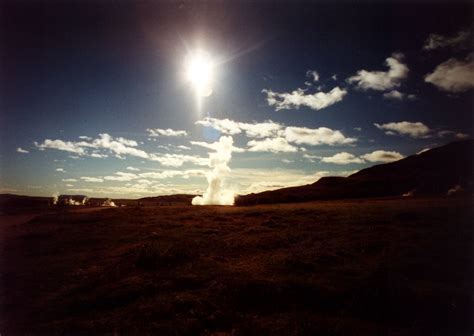 geysir erruption, iceland | shot of a geysir erruption in th… | Flickr