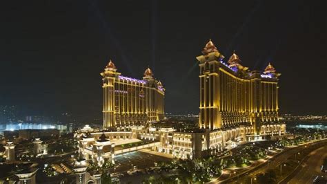 The Ritz-Carlton Macau: Luxury Hotel & Resort | The Luxe Voyager