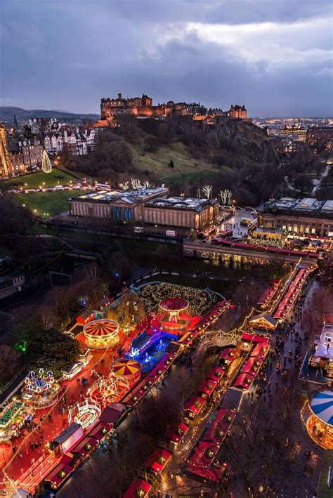 Christmas market 2017 | Edinburgh christmas, Edinburgh christmas market, Edinburgh scotland