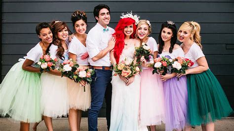 'Little Mermaid' wedding photo shoot takes Disney-themed nuptials to ...