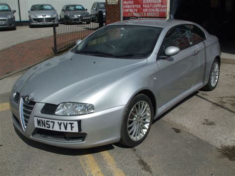 ALFA ROMEO GT 1.9JTDM 16v LUSSO DIESEL SPORTS COUPE BLACK LEATHER GREAT COND | in Carlton ...