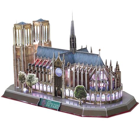 3D Notre Dame Cathedral Puzzle | Spilsbury