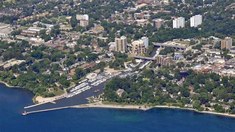 Oakville, Ontario: The Ultimate Guide to Living in Oakville