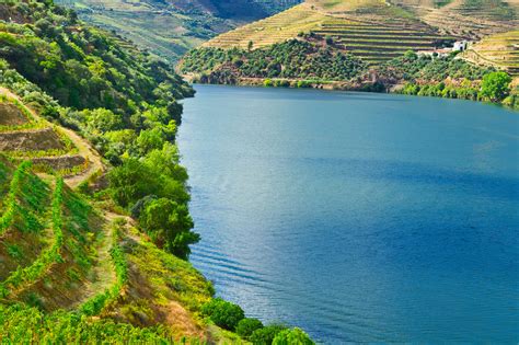 Douro Valley tours, wine tours, day trips and river cruises from the Portugal experts