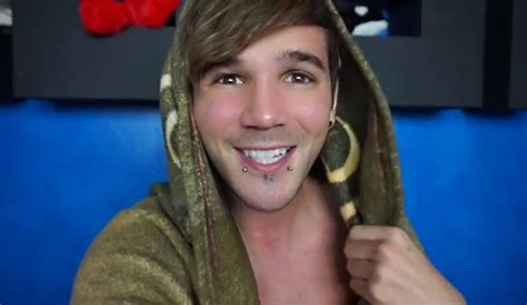 Pin by Aleah on *heart eye emoji* | Matthew lush, Role models, Eyes emoji