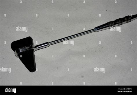 Knee reflex hammer hi-res stock photography and images - Alamy