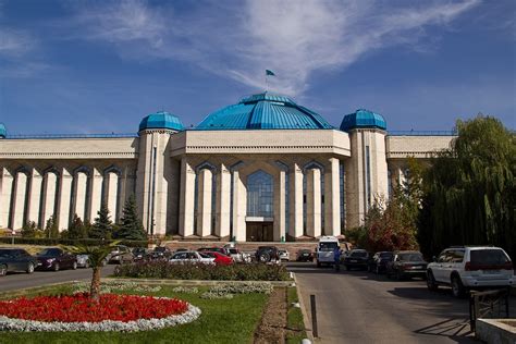 Almaty City Tour (3 hours) | Caravanistan