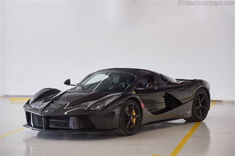 Ferrari LaFerrari Aperta