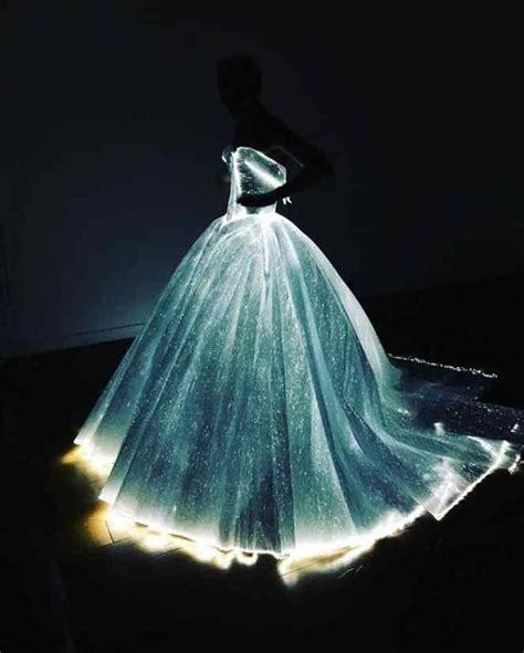 This Glow-In-The-Dark Cinderella Gown Is The Most Beautiful Dress You'll Ever See