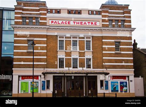 Palace Theatre-Watford Stock Photo - Alamy