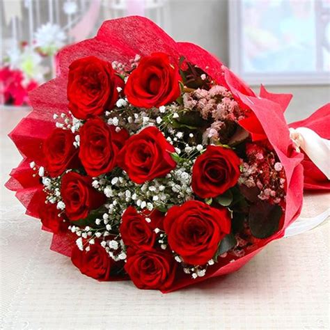 Sweet Roses Bouquet - Send Birthday Flowers Online | SendFlowers.PK