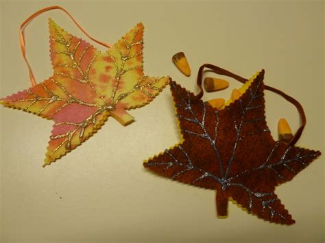 CRYSTAL CLEAR: Easy Kid's Craft, Autumn Leaf Party Favors